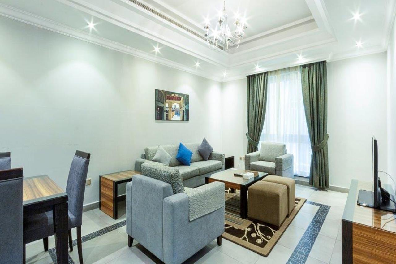 Al Majaz Premiere Hotel Apartments Charjah Extérieur photo